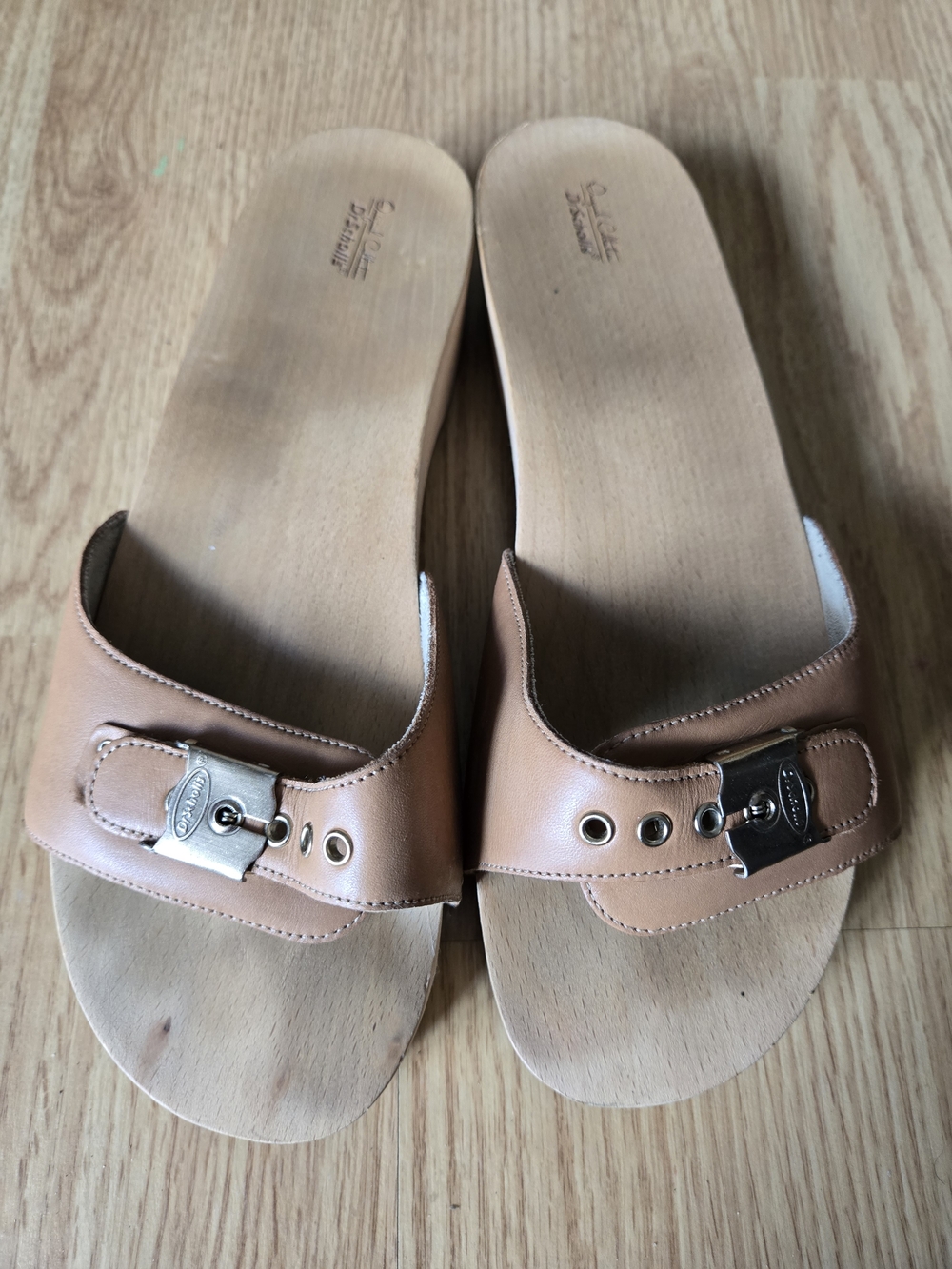 Dr. Scholl's Original Wood Exercise Tan Slide Sandals with Buckle GUC Size 10
